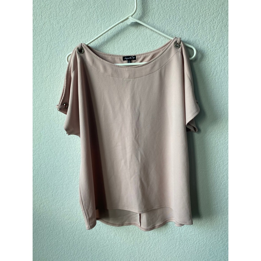 Fig & Blu Women Cold Shoulder Grommet Detail Pastel Blouse Size L Pink Pink